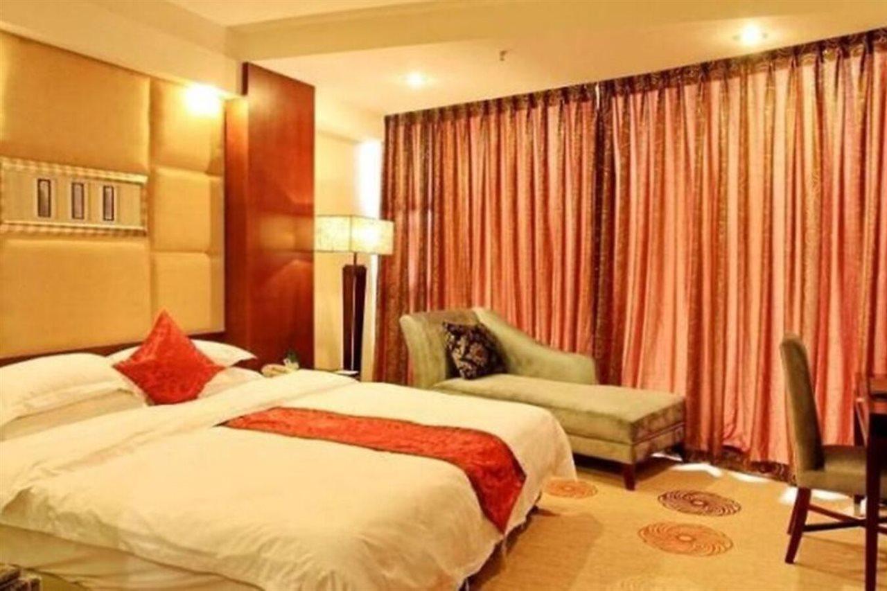Langzhong Grand Hotel Shahepu Bagian luar foto