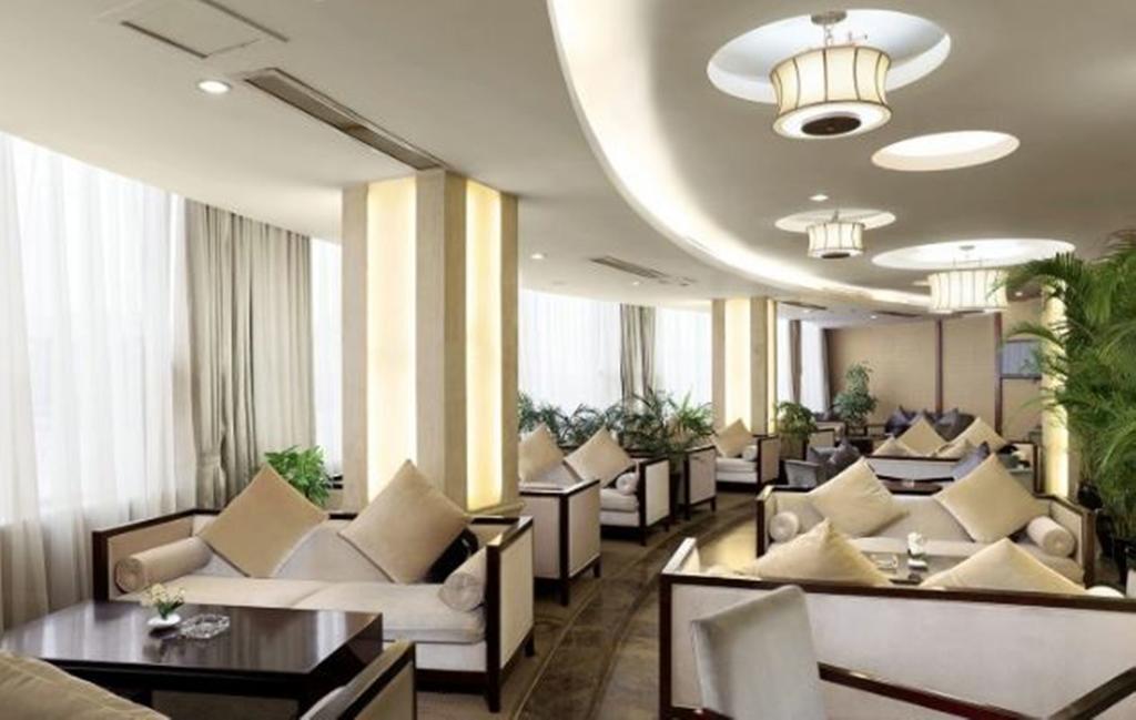 Langzhong Grand Hotel Shahepu Bagian luar foto