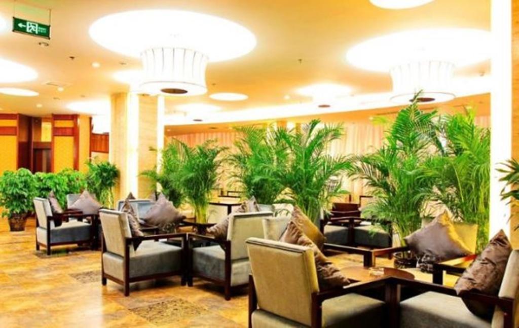 Langzhong Grand Hotel Shahepu Bagian luar foto