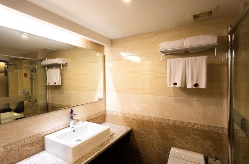 Langzhong Grand Hotel Shahepu Bagian luar foto