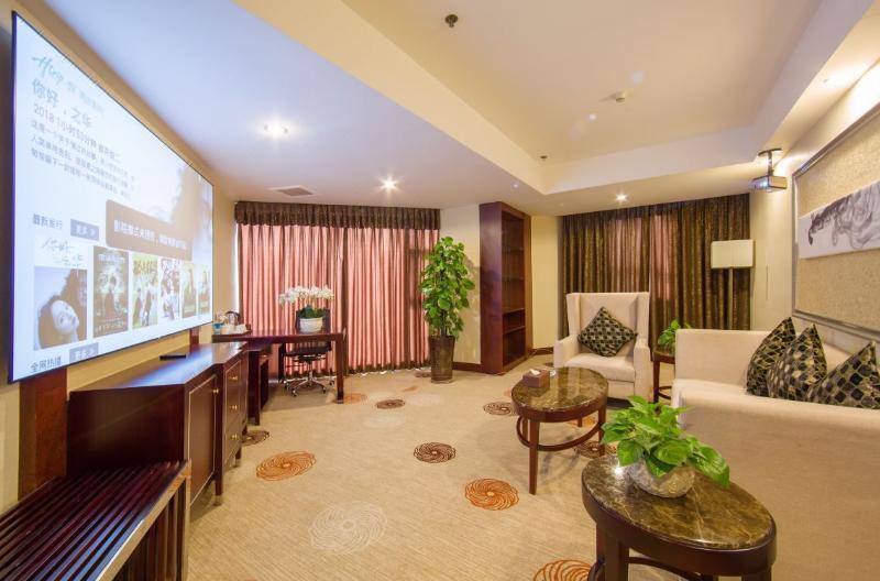 Langzhong Grand Hotel Shahepu Bagian luar foto