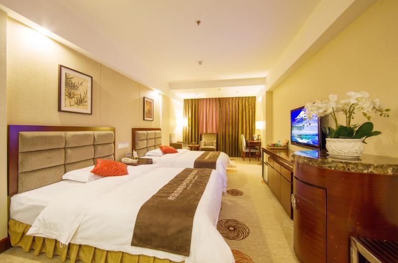 Langzhong Grand Hotel Shahepu Bagian luar foto